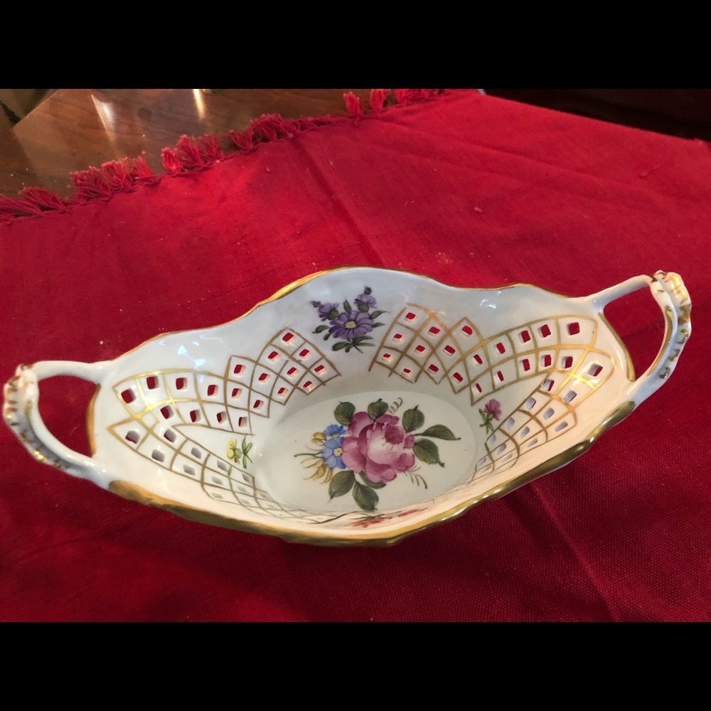 French vintage nut dish